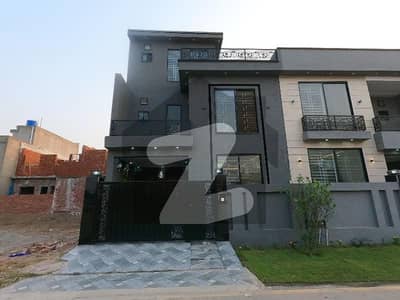 پارک ویو سٹی ۔ تولپ ایکسٹینشن بلاک پارک ویو سٹی,لاہور میں 4 کمروں کا 5 مرلہ مکان 2.3 کروڑ میں برائے فروخت۔ پارک ویو سٹی ۔ تولپ ایکسٹینشن بلاک پارک ویو سٹی,لاہور میں 4 کمروں کا 5 مرلہ مکان 2.3 کروڑ میں برائے فروخت۔