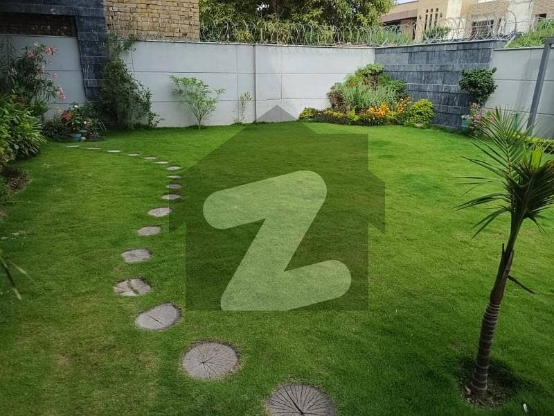 ایف ۔ 6 اسلام آباد میں 5 کمروں کا 1 کنال مکان 14.0 لاکھ میں کرایہ پر دستیاب ہے۔