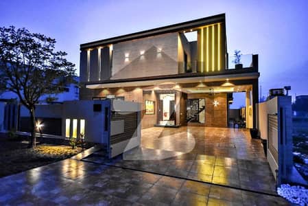 ڈی ایچ اے فیز 7 ڈیفنس (ڈی ایچ اے),لاہور میں 5 کمروں کا 1 کنال مکان 7.5 کروڑ میں برائے فروخت۔ ڈی ایچ اے فیز 7 ڈیفنس (ڈی ایچ اے),لاہور میں 5 کمروں کا 1 کنال مکان 7.5 کروڑ میں برائے فروخت۔