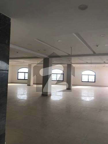 ڈی ایچ اے فیز 8 ڈیفنس (ڈی ایچ اے),لاہور میں 16 مرلہ دفتر 3.5 لاکھ میں کرایہ پر دستیاب ہے۔ ڈی ایچ اے فیز 8 ڈیفنس (ڈی ایچ اے),لاہور میں 16 مرلہ دفتر 3.5 لاکھ میں کرایہ پر دستیاب ہے۔