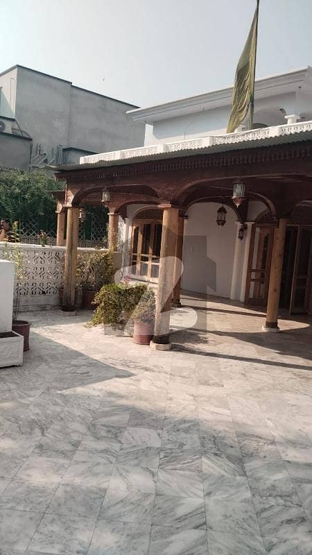 HOUSE FOR SALE IN F-7/4