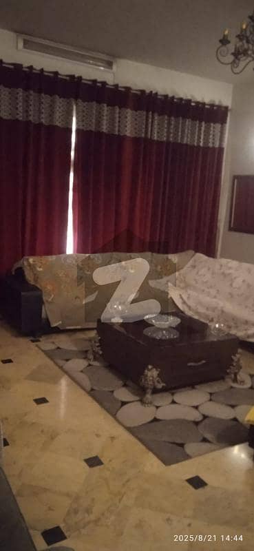 A Prime Location Upper Portion Of 10 Marla Furnishe In Lahore