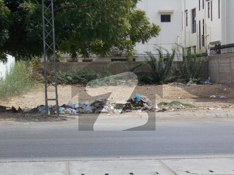 ڈی ایچ اے فیز 7 ڈی ایچ اے ڈیفینس,کراچی میں 1 کنال رہائشی پلاٹ 7.75 کروڑ میں برائے فروخت۔