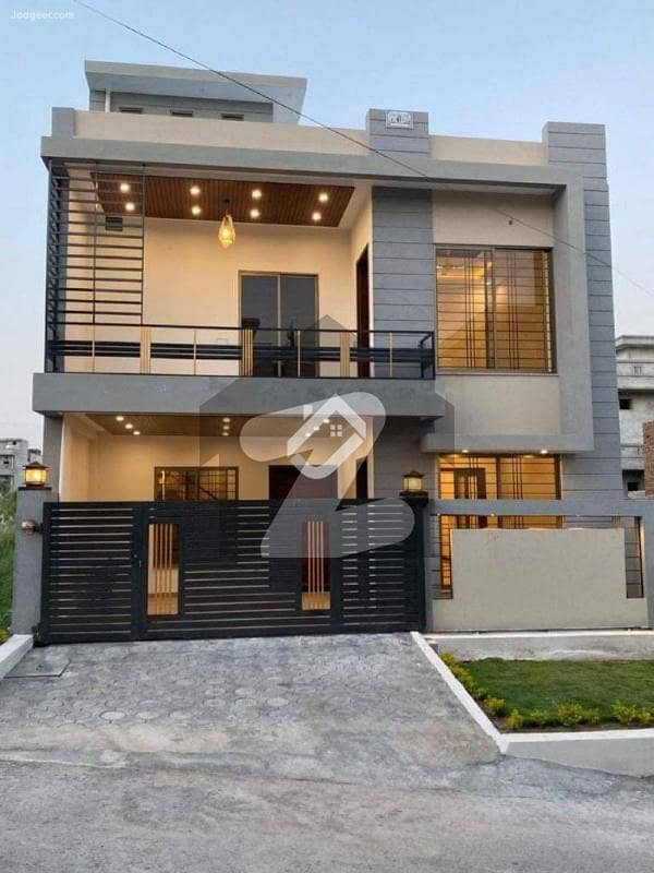 7,Marla Portion Available For Rant