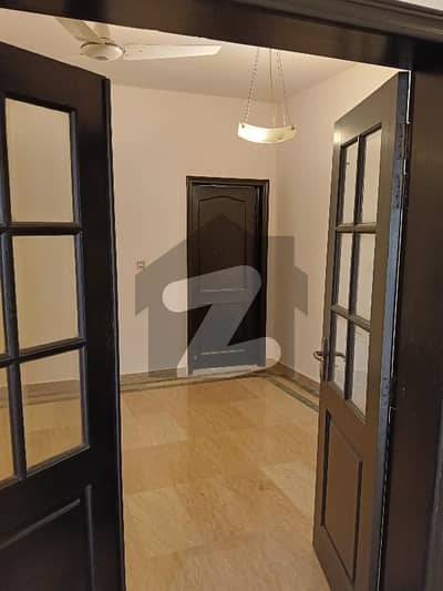 Option 9 Real Estate Agency Style Available for Rent F-11 Karakoram Enclave Modern 4 Bed Apartment with Servant Room Option 9 Real Estate Agency Style Available for Rent F-11 Karakoram Enclave Modern 4 Bed Apartment with Servant Room