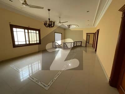 ڈی ایچ اے فیز 6 ڈی ایچ اے ڈیفینس,کراچی میں 5 کمروں کا 1 کنال مکان 4.5 لاکھ میں کرایہ پر دستیاب ہے۔