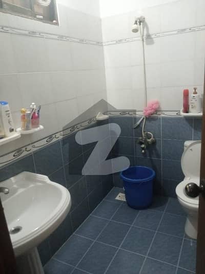 گلستانِِ جوہر ۔ بلاک 3 گلستانِ جوہر,کراچی میں 6 کمروں کا 10 مرلہ مکان 4.8 کروڑ میں برائے فروخت۔ گلستانِِ جوہر ۔ بلاک 3 گلستانِ جوہر,کراچی میں 6 کمروں کا 10 مرلہ مکان 4.8 کروڑ میں برائے فروخت۔