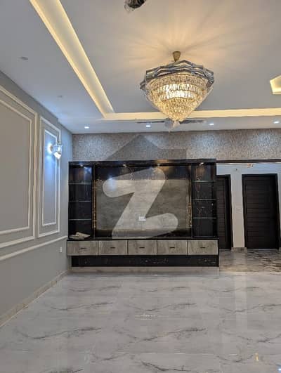 ٹی آئی پی ہاؤسنگ سوسائٹی فیزتین ٹی آئی پی ہاؤسنگ سوسائٹی,لاہور میں 8 کمروں کا 1 کنال مکان 5.75 کروڑ میں برائے فروخت۔ ٹی آئی پی ہاؤسنگ سوسائٹی فیزتین ٹی آئی پی ہاؤسنگ سوسائٹی,لاہور میں 8 کمروں کا 1 کنال مکان 5.75 کروڑ میں برائے فروخت۔