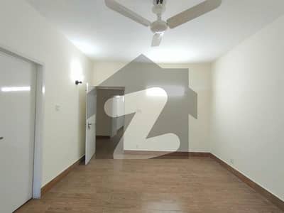 2ND FLOOR SHOP IN MAIN CANTT NEAR CB BUILDING