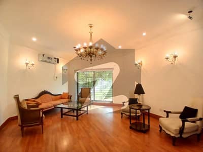 ڈی ایچ اے فیز 2 - بلاک وی فیز 2,ڈیفنس (ڈی ایچ اے),لاہور میں 5 کمروں کا 2 کنال مکان 5.5 لاکھ میں کرایہ پر دستیاب ہے۔ ڈی ایچ اے فیز 2 - بلاک وی فیز 2,ڈیفنس (ڈی ایچ اے),لاہور میں 5 کمروں کا 2 کنال مکان 5.5 لاکھ میں کرایہ پر دستیاب ہے۔