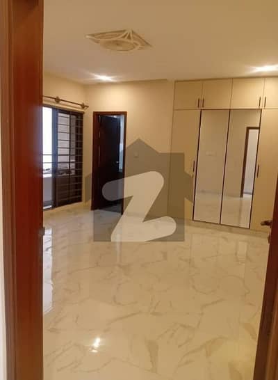 عسکری 6 ملیر کنٹونمنٹ,کینٹ,کراچی میں 4 کمروں کا 14 مرلہ فلیٹ 3.95 کروڑ میں برائے فروخت۔ عسکری 6 ملیر کنٹونمنٹ,کینٹ,کراچی میں 4 کمروں کا 14 مرلہ فلیٹ 3.95 کروڑ میں برائے فروخت۔