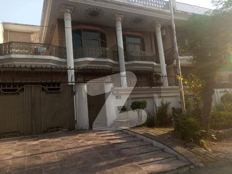 I-8 Beautiful Upper Portion For Rent I-8 Beautiful Upper Portion For Rent