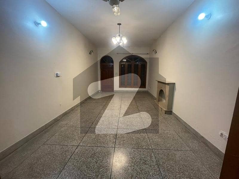 35x80 Upper Portion Available On Rent Located In I-8 /3