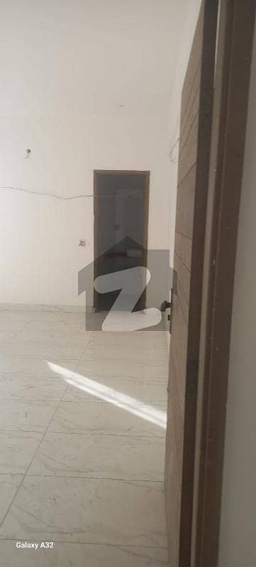 کلفٹن ۔ بلاک 9 کلفٹن,کراچی میں 3 کمروں کا 9 مرلہ فلیٹ 5.6 کروڑ میں برائے فروخت۔ کلفٹن ۔ بلاک 9 کلفٹن,کراچی میں 3 کمروں کا 9 مرلہ فلیٹ 5.6 کروڑ میں برائے فروخت۔