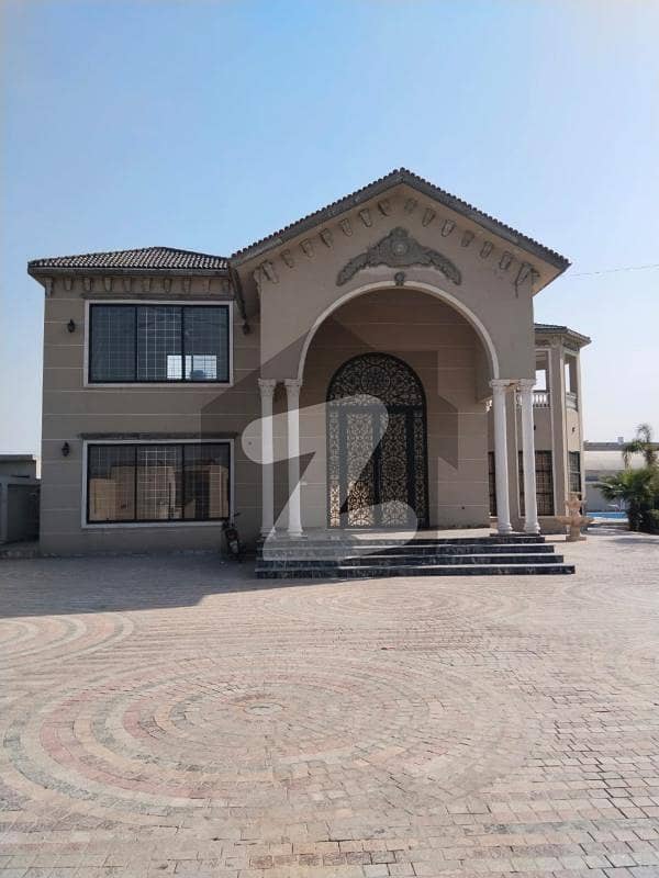 6 Kanal Farm House For Sale