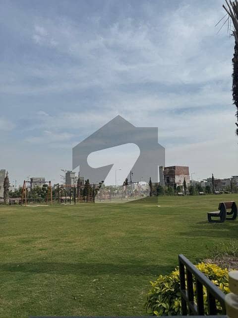 ایڈن ریزیڈینشیا ایڈن,لاہور میں 3 مرلہ رہائشی پلاٹ 45.0 لاکھ میں برائے فروخت۔