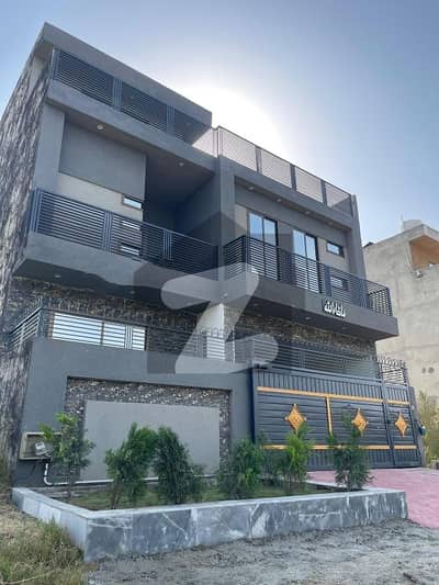 8 Marla House For Sale In Block D 8 Marla House For Sale In Block D