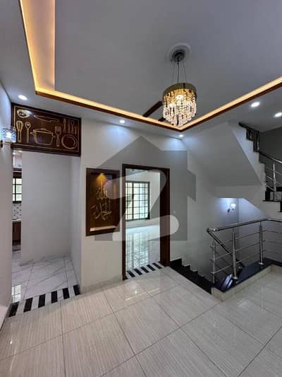 5 MARLA BRAND NEW ULTRA LUXURY MODERN HOUSE FOR RENT IN EE BLOCK BAHRIA TOWN LAHORE 5 MARLA BRAND NEW ULTRA LUXURY MODERN HOUSE FOR RENT IN EE BLOCK BAHRIA TOWN LAHORE