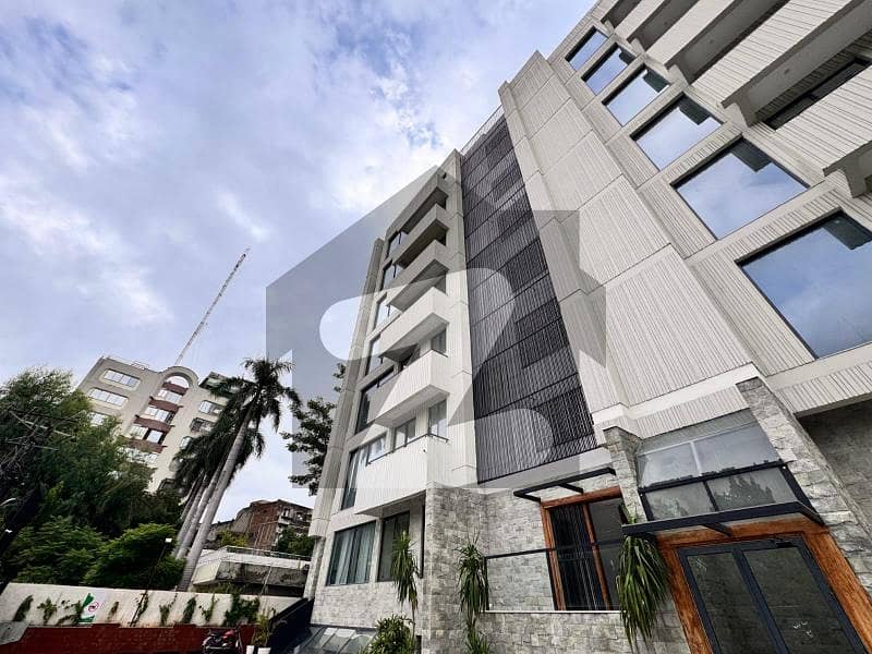 Luxurious 2 BHK Non-Furnished Apartment For Rent Prime Location