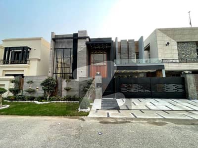 21 Marla Brand New Modern Luxury Style Double Story House For Sale In Royal Orchard Multan 21 Marla Brand New Modern Luxury Style Double Story House For Sale In Royal Orchard Multan