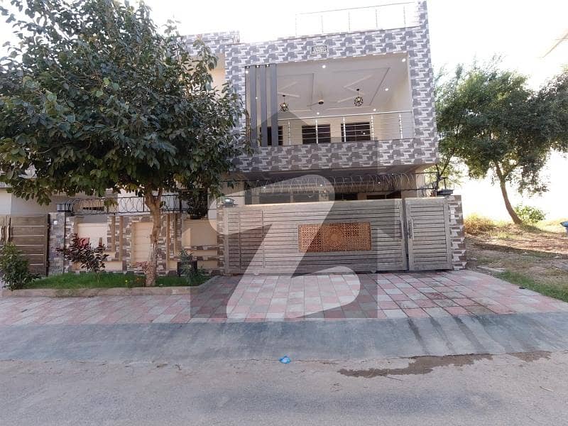 ایف ۔ 15 اسلام آباد میں 6 کمروں کا 10 مرلہ مکان 4.35 کروڑ میں برائے فروخت۔