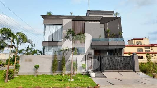 فارمانئیٹس ہاؤسنگ سکیم ۔ بلاک این فارمانئیٹس ہاؤسنگ سکیم,لاہور میں 5 کمروں کا 10 مرلہ مکان 4.7 کروڑ میں برائے فروخت۔