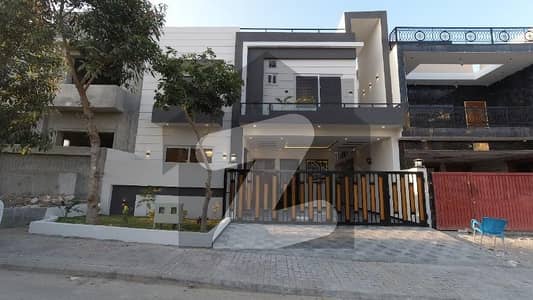 Prime Location House Of 10 Marla In Top City 1 For sale