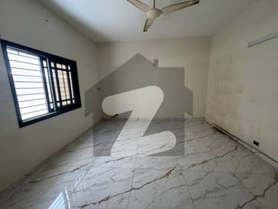 ڈی ایچ اے فیز 7 ڈی ایچ اے ڈیفینس,کراچی میں 6 کمروں کا 1 کنال مکان 4.25 لاکھ میں کرایہ پر دستیاب ہے۔