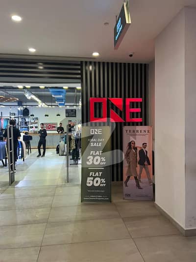 جی ٹی روڈ راولپنڈی میں 1 مرلہ Studio دکان 2.6 کروڑ میں برائے فروخت۔