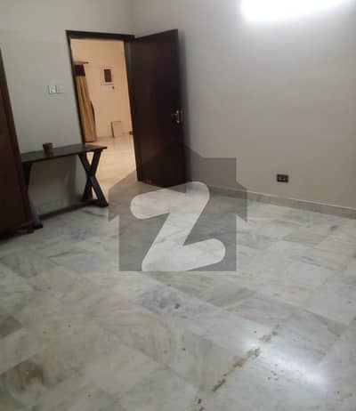 500 Yards Independent Bungalow, Basement, Ground Plus One Bungalow Rent For Office Use At Pechs Block 6