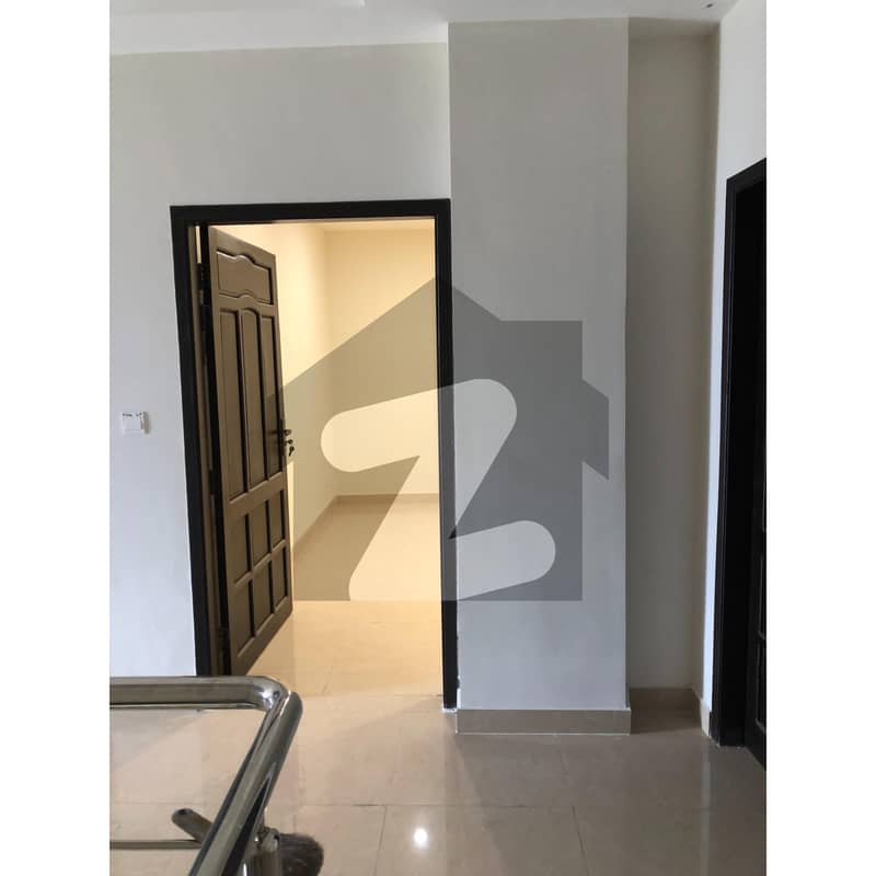 2 Bed Apartment Available For Rent.