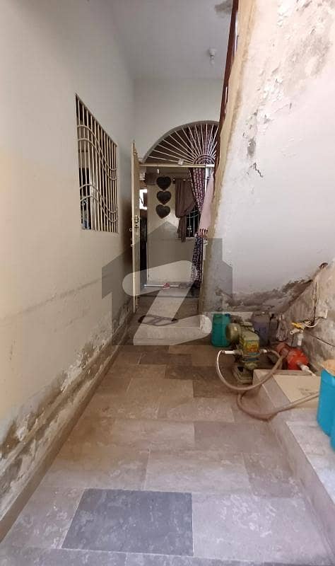 لیاقت مارکیٹ سعود آباد,ملیر,کراچی میں 6 کمروں کا 3 مرلہ مکان 1.1 کروڑ میں برائے فروخت۔ لیاقت مارکیٹ سعود آباد,ملیر,کراچی میں 6 کمروں کا 3 مرلہ مکان 1.1 کروڑ میں برائے فروخت۔