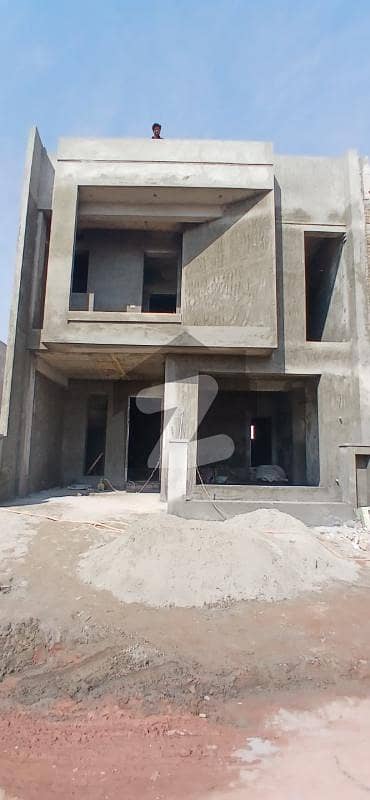 پارک ویو۔ بلاک جے پارک ویو سٹی,اسلام آباد میں 3 کمروں کا 5 مرلہ مکان 1.65 کروڑ میں برائے فروخت۔