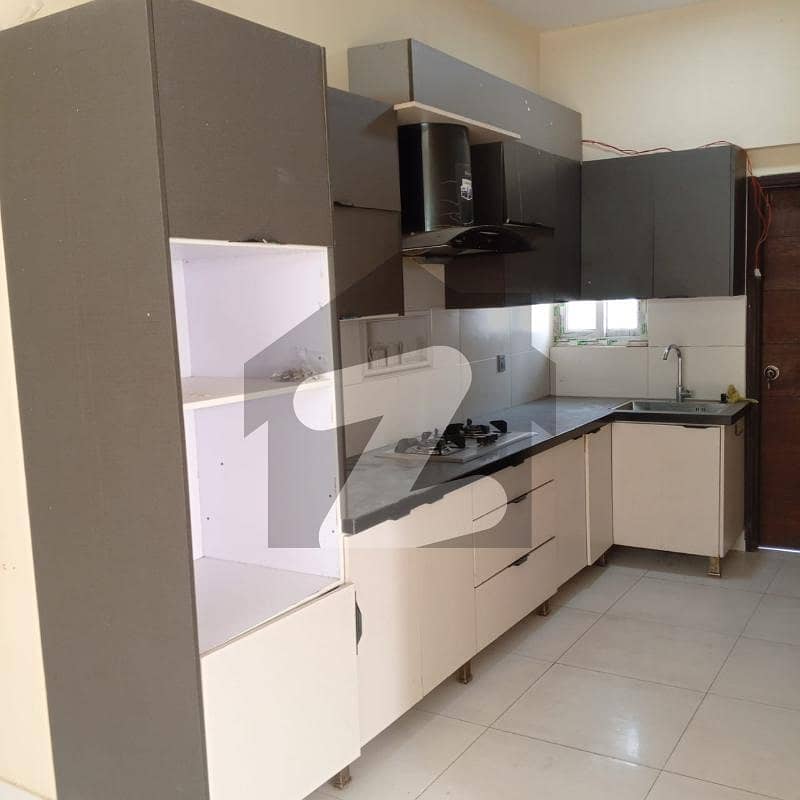 SPACIOUS WEST OPEN APARTMENT WITH ROOF FOR FAMILY LUXURY LIVING