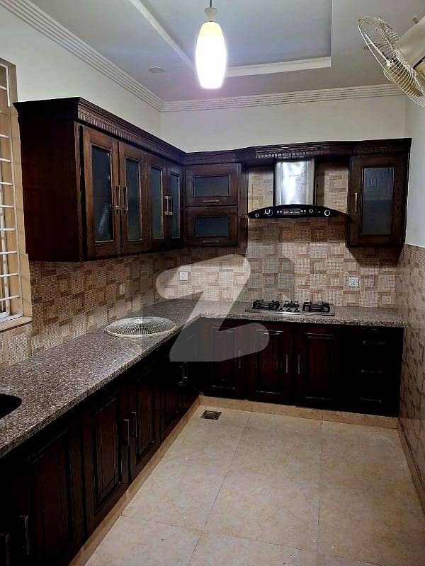 40x80 14 Marla upper portion for Rent G-13 40x80 14 Marla upper portion for Rent G-13