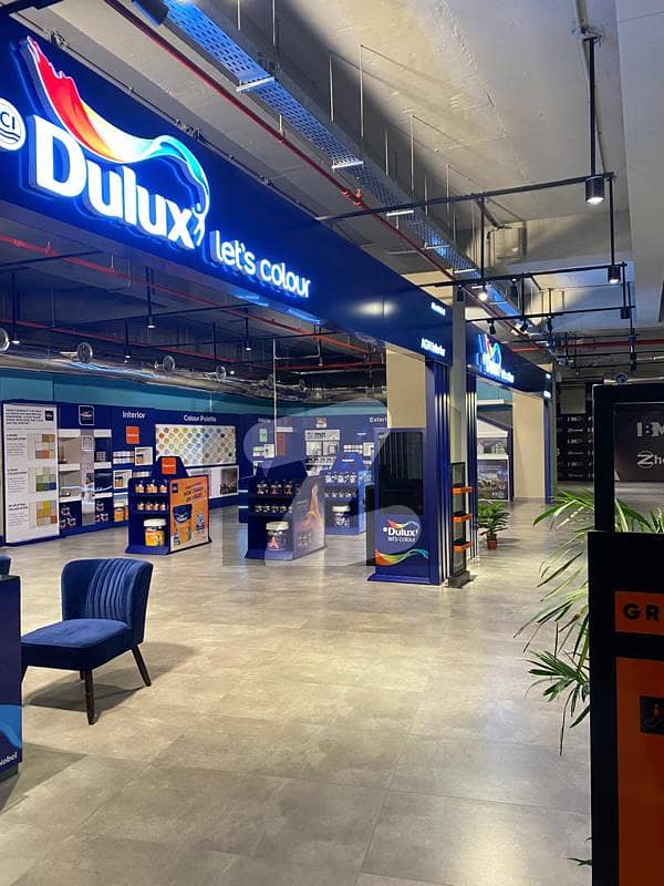 DULUX Shop For Sale