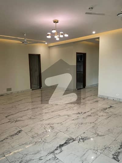 عسکری 10 - سیکٹر ایس عسکری 10,عسکری,لاہور میں 4 کمروں کا 12 مرلہ فلیٹ 1.5 لاکھ میں کرایہ پر دستیاب ہے۔