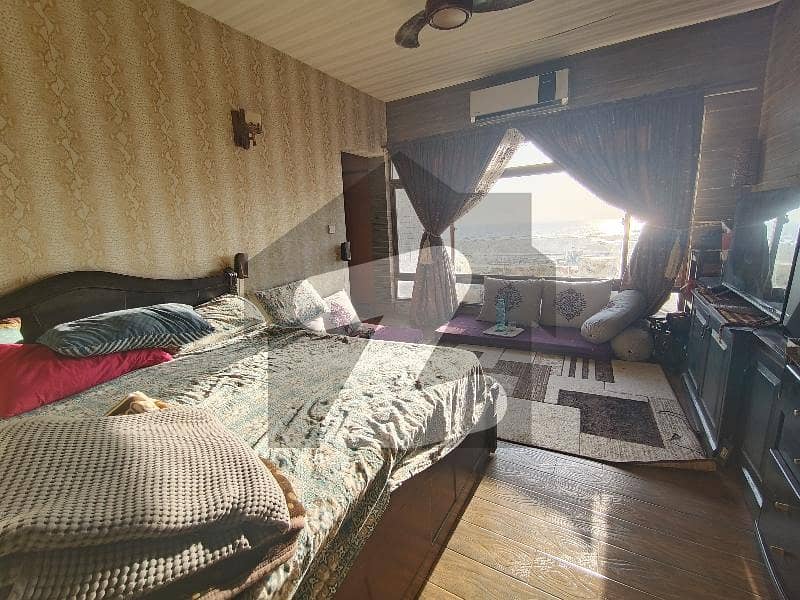 Apartment For Sale In DHA Phase 5. Apartment For Sale In DHA Phase 5.