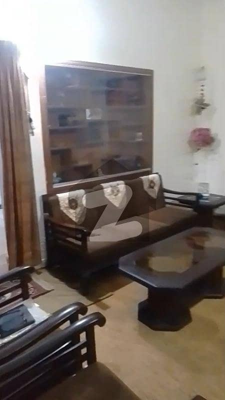 طفیل روڈ کینٹ,لاہور میں 2 کمروں کا 5 مرلہ زیریں پورشن 45.0 ہزار میں کرایہ پر دستیاب ہے۔ طفیل روڈ کینٹ,لاہور میں 2 کمروں کا 5 مرلہ زیریں پورشن 45.0 ہزار میں کرایہ پر دستیاب ہے۔