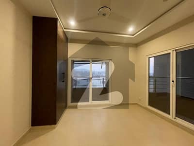 ریور هلز بحریہ ایکسپریس وے,بحریہ ٹاؤن راولپنڈی,راولپنڈی میں 2 کمروں کا 5 مرلہ فلیٹ 1.3 کروڑ میں برائے فروخت۔