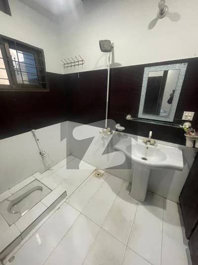 واپڈا ٹاؤن فیز 1 - بلاک ڈی2 واپڈا ٹاؤن فیز 1,واپڈا ٹاؤن,لاہور میں 3 کمروں کا 1 کنال زیریں پورشن 95.0 ہزار میں کرایہ پر دستیاب ہے۔