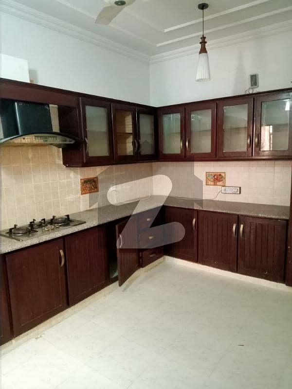 beautiful ground portion wide street beautiful ground portion wide street