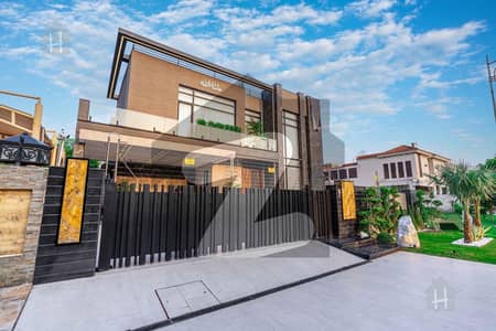 22 MARLA BRAND NEW LUXURY ULTRA MODERN DESIGNE BUNGALOW FOR SALE