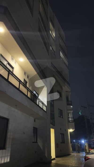 3 beds furnished APARTMENTS