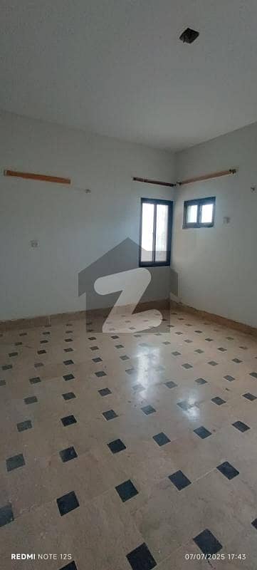 Well Maintained 1st Floor Portion Available For Rent