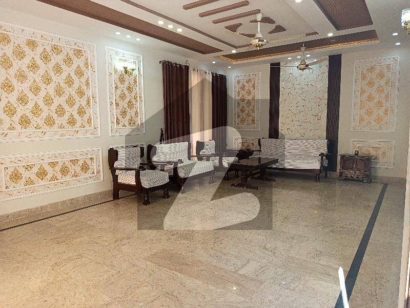 Good Location 20 Marla House Is Available In DC Colony Good Location 20 Marla House Is Available In DC Colony