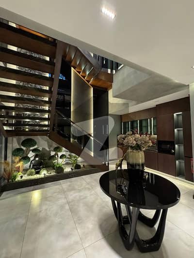 ڈی ایچ اے فیز 6 ڈیفنس (ڈی ایچ اے),لاہور میں 5 کمروں کا 1 کنال مکان 3.6 لاکھ میں کرایہ پر دستیاب ہے۔ ڈی ایچ اے فیز 6 ڈیفنس (ڈی ایچ اے),لاہور میں 5 کمروں کا 1 کنال مکان 3.6 لاکھ میں کرایہ پر دستیاب ہے۔