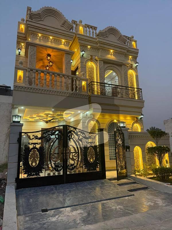 BEAUTIFUL SPANISH HOUSE BEAUTIFUL SPANISH HOUSE