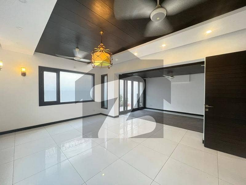 500 Yard Like New Bungalow For Rent 500 Yard Like New Bungalow For Rent