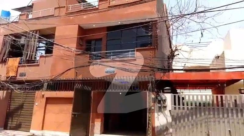 HOUSE AVAILABLE FOR SALE